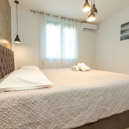 Deluxe Apartment Near The Bridge Zadar Luaran gambar